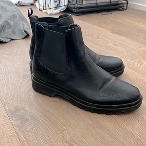 Mix no. 6 Chelsea boots